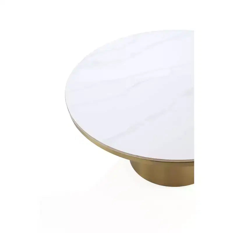 Table basse dorée avec plateau en pierre frittée
