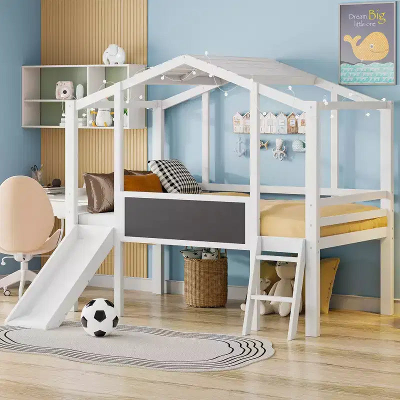 Lit mezzanine double en bois avec échelle