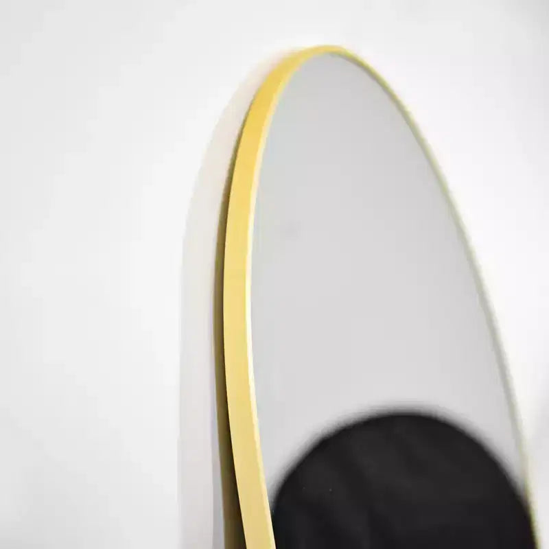 Miroir arqué pleine longueur sur pied