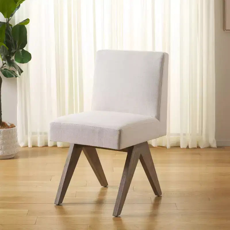 Chaise de salle à manger blanche